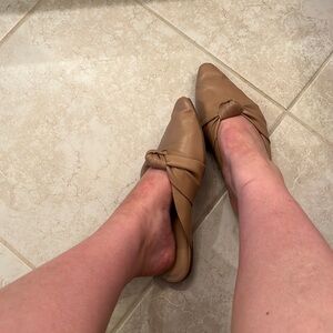 A new day brown flat _closet clean out***